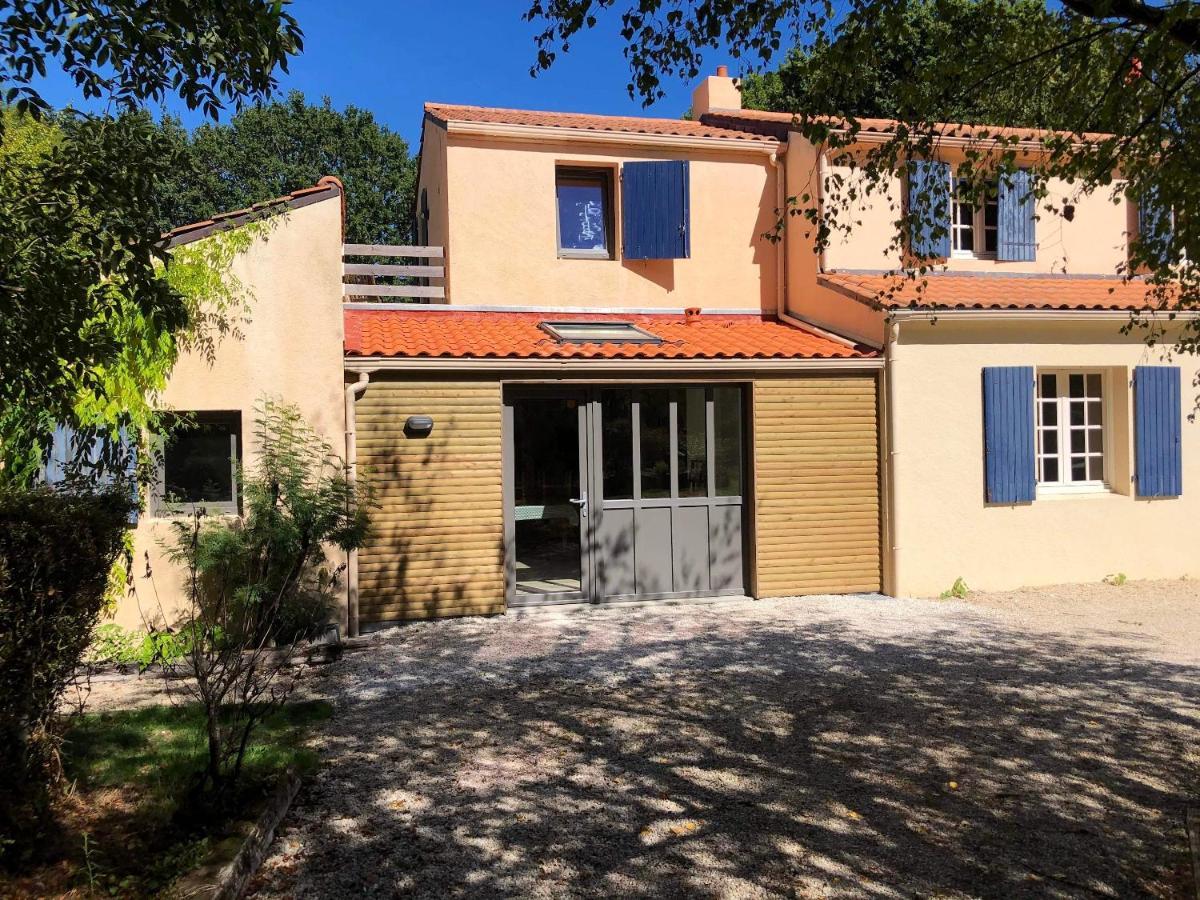Maison Charmante Avec Piscine Privee A Saint-Georges-De-Pointindouxc 외부 사진